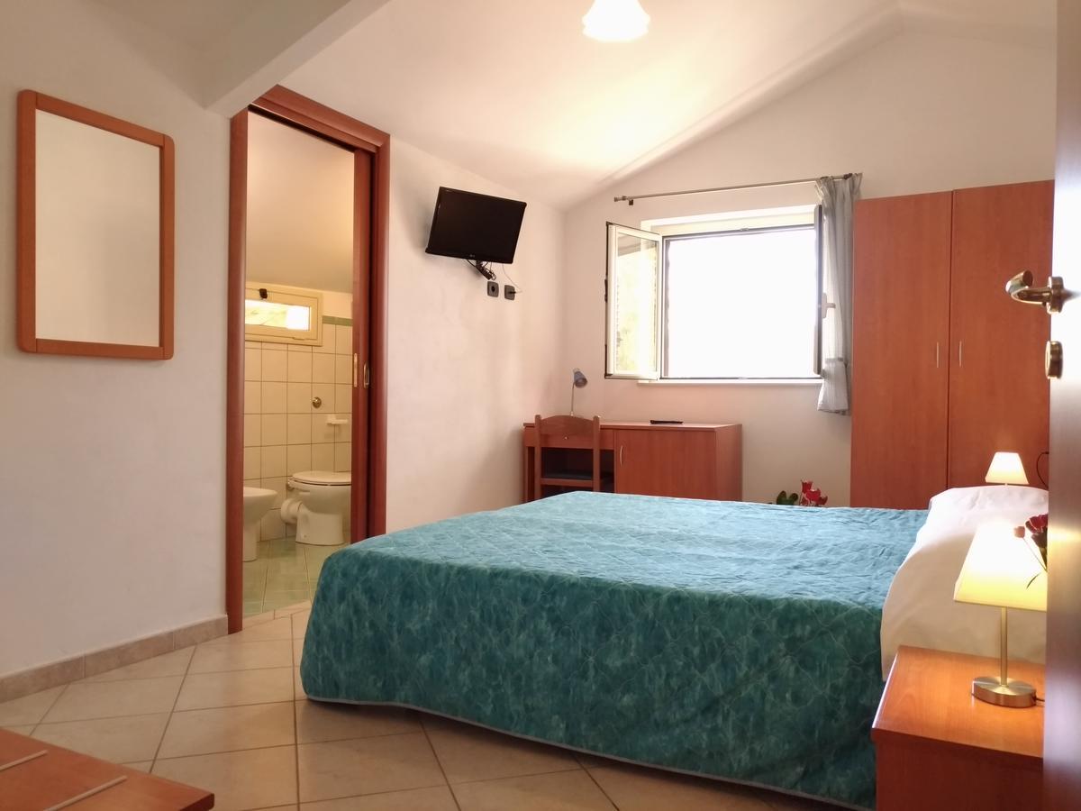 Bed And Breakfast La Mansarda Agrigento Ngoại thất bức ảnh